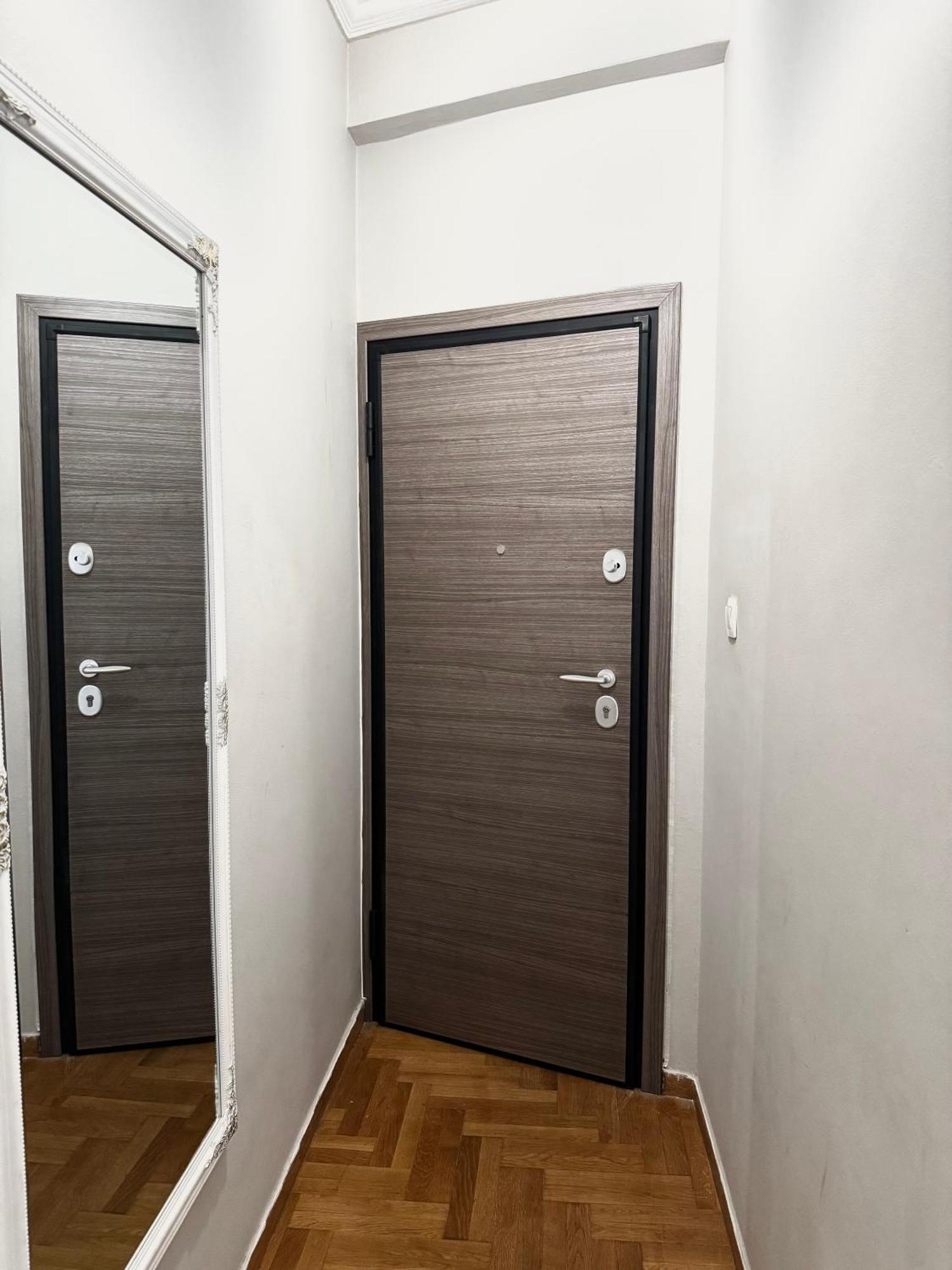Vivian Modern Apartment Atenas Exterior foto